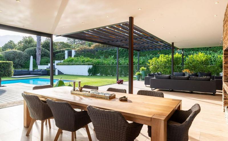 5 Bedroom Property for Sale in Bishopscourt Western Cape